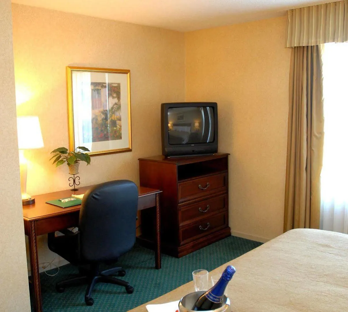 Staybridge Suites - Columbus - Worthington, An Ihg Hotel